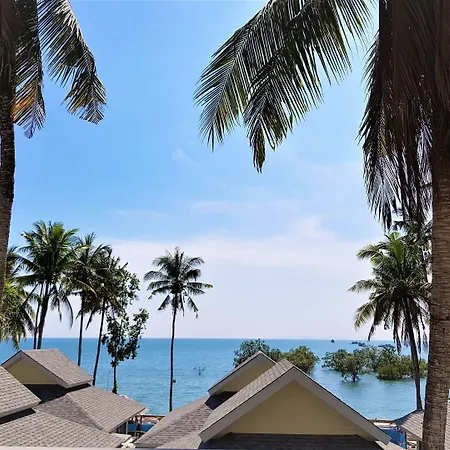 Villa Cha-Cha Krabi Beachfront Resort-2